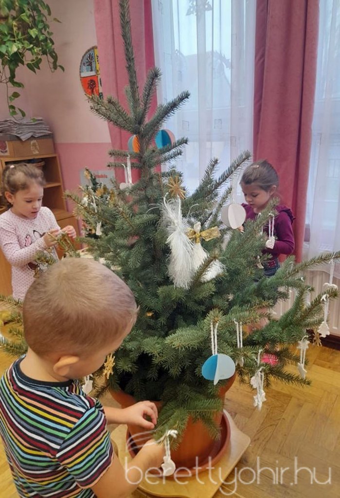 Tama angyalkák érkeztek a Vass Jenő oviba 38